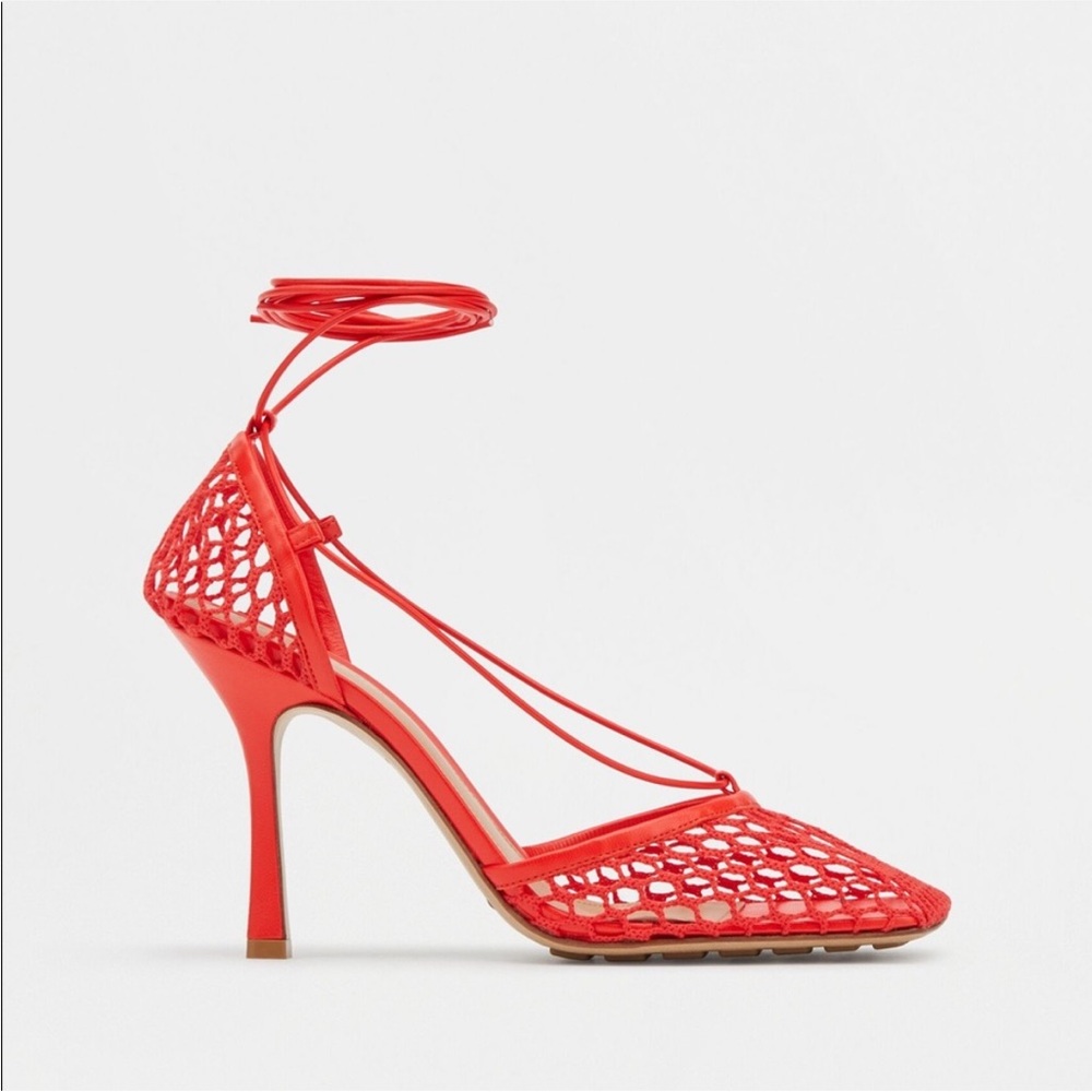 Bottega Veneta Stretch Sandals in color tomato size 39